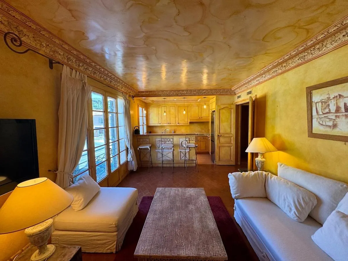 Apartment Appartement Place Des Lices, Saint-Tropez