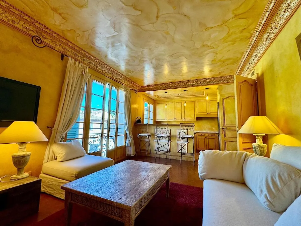 Appartement Place Des Lices, Saint-Tropez 0*,  Frankreich